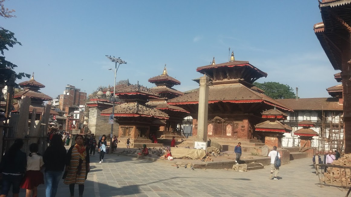 हटाइयो वसन्तपुरका पुरातात्विक मापदण्ड विपरीतका संरचना